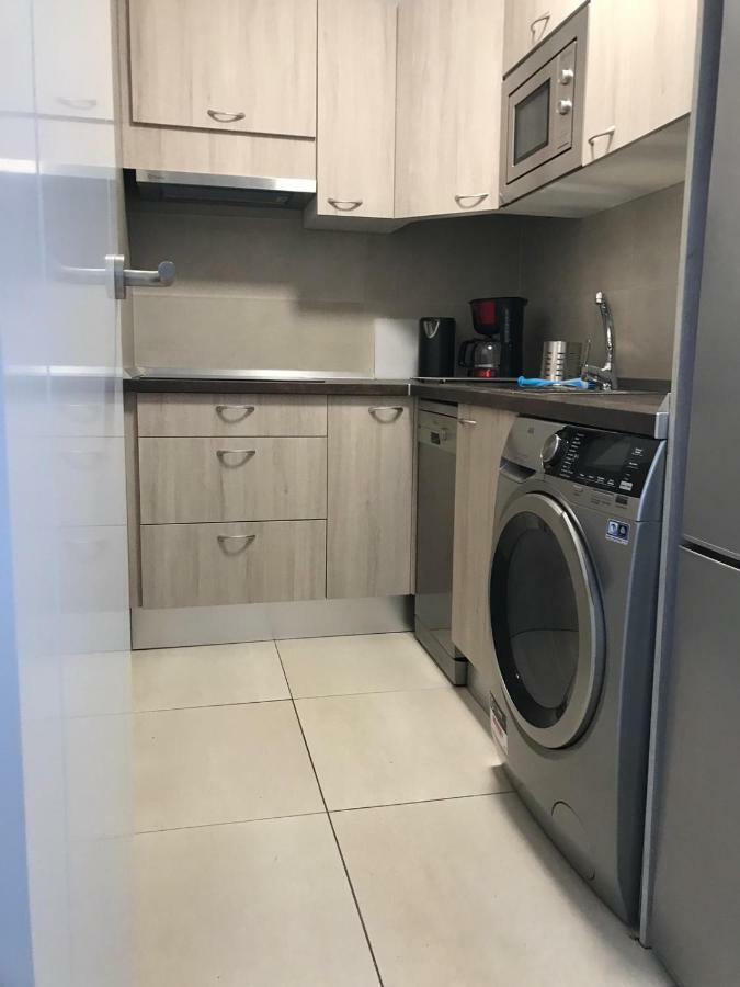 Estudio Nuevo Con Bano, Cocina Y Gran Terraza Appartement